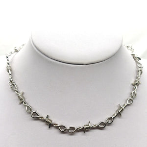 Barbed babe choker